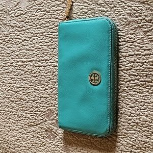 Authen Saffiano Tory Burch Robinson Zip Around Wallet, Turquoise/Tory Navy!
